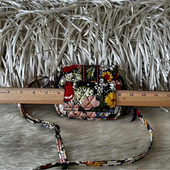 VERA BRADLEY Poppy Fields Little Hip Bag Crossbody Belt Bag Y2K Red Floral 2010 - Picture 6 of 15